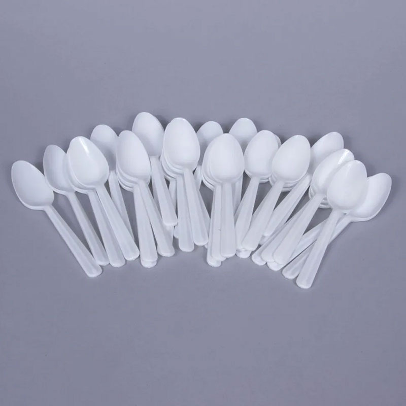 Plastikowa łyżka